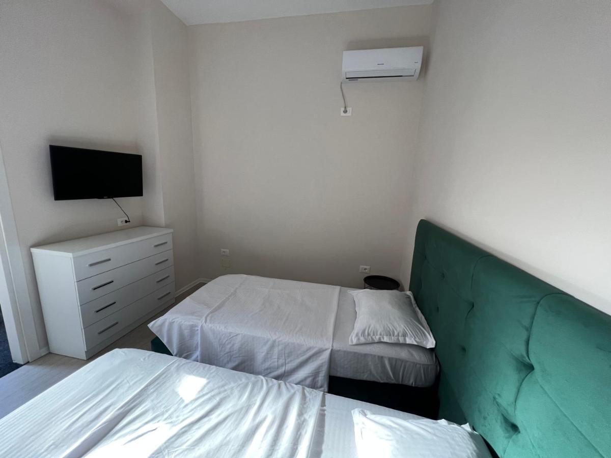 Hq In Center Appartement Tirana